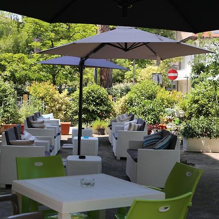 Hotel Senza Pensieri Ριτσόνε Εξωτερικό φωτογραφία