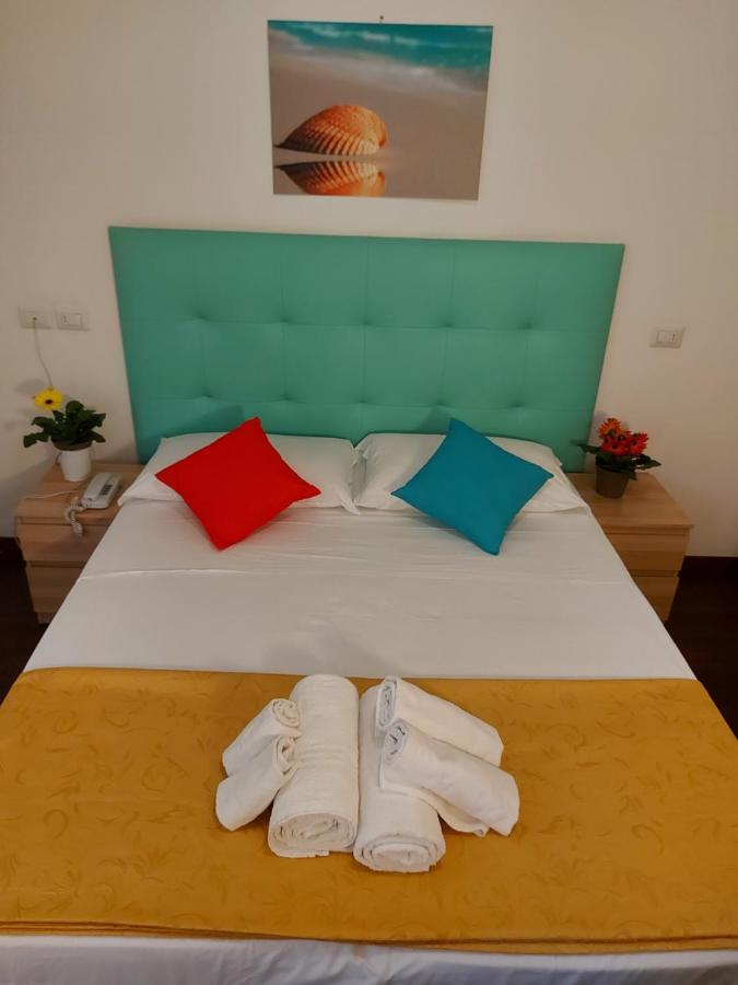 Hotel Senza Pensieri Ριτσόνε Εξωτερικό φωτογραφία