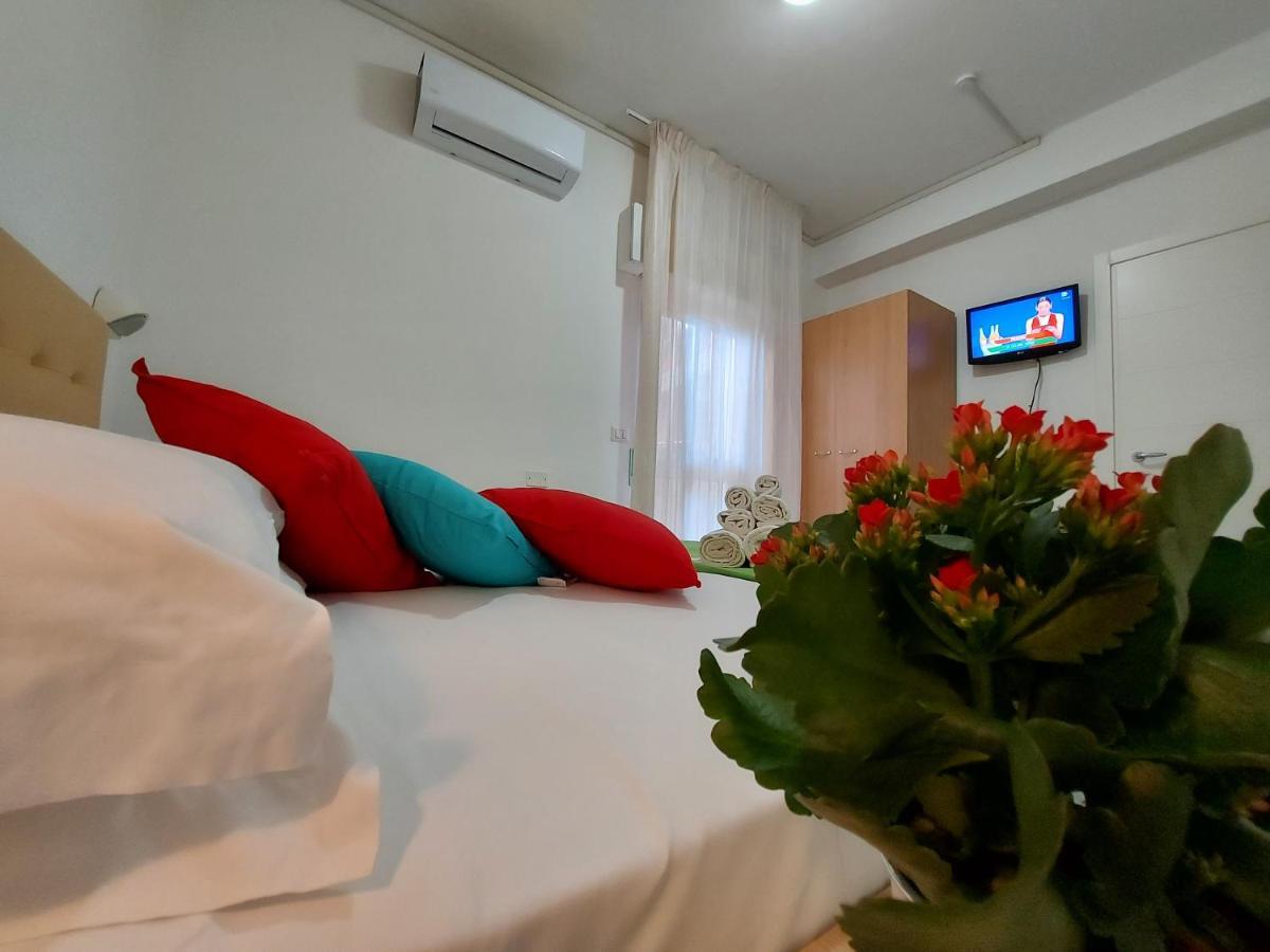 Hotel Senza Pensieri Ριτσόνε Εξωτερικό φωτογραφία