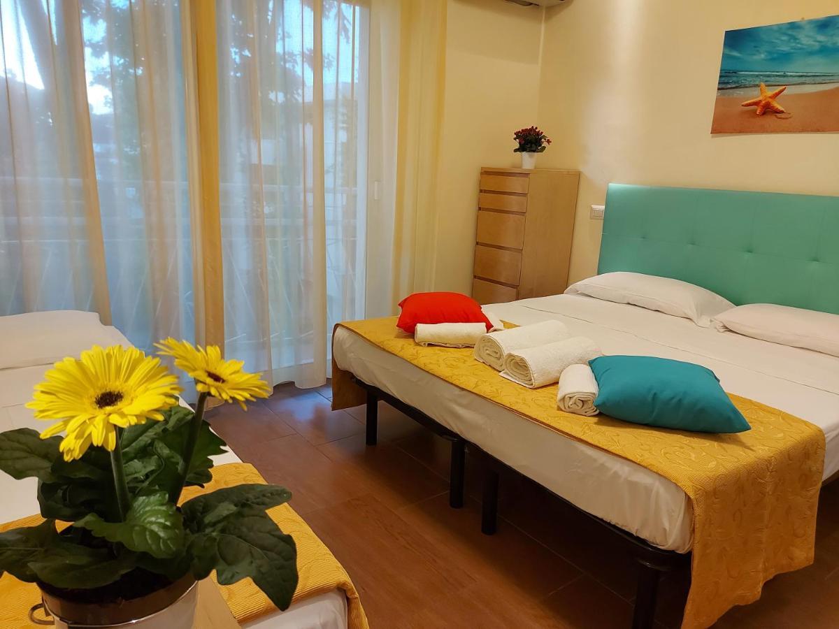 Hotel Senza Pensieri Ριτσόνε Εξωτερικό φωτογραφία